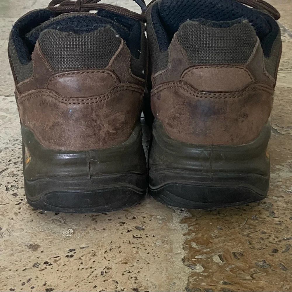 Lowa Renegade II GTX Low Brown Hiking Shoes Rugged 9